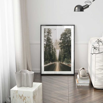 [LIFESTYLE],[SPECIAL],Picture of art in a room