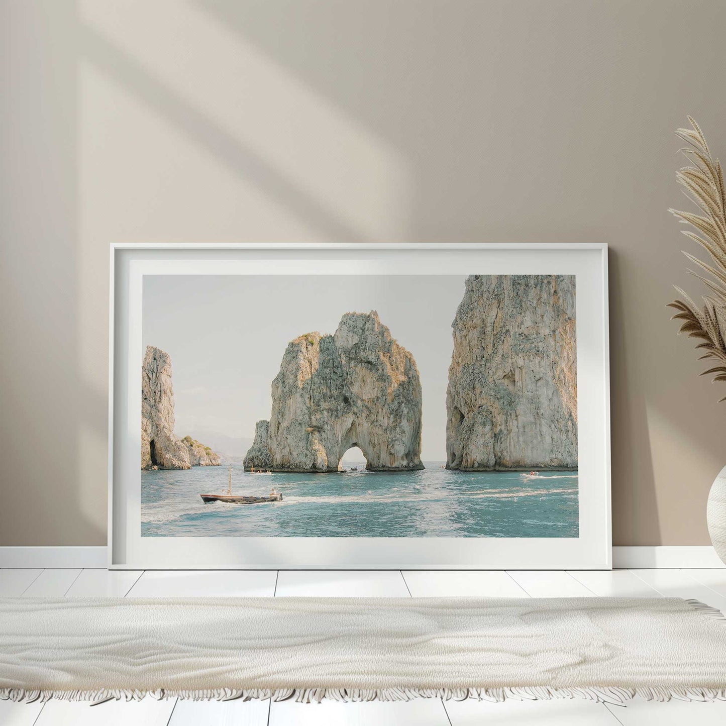[LIFESTYLE],[SPECIAL],Picture of art in a room