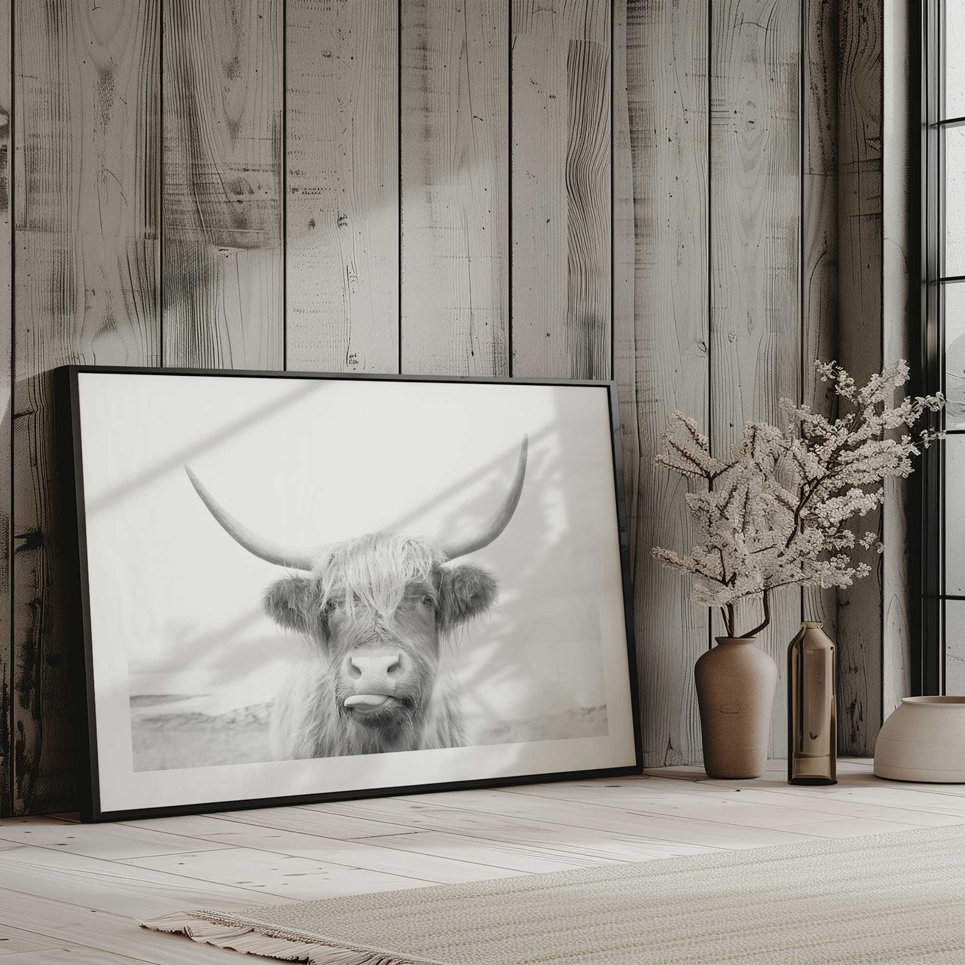 [LIFESTYLE],[SPECIAL],Picture of art in a room