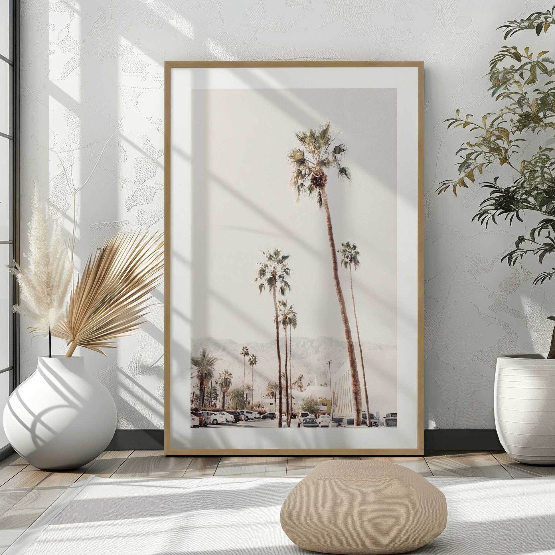 [LIFESTYLE],[SPECIAL],Picture of art in a room