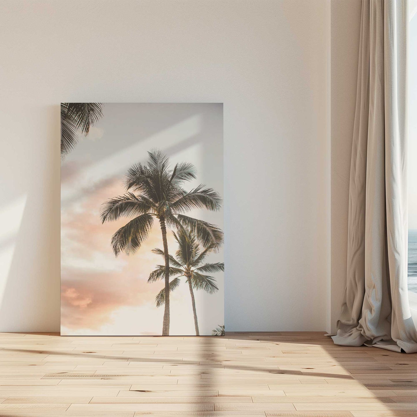 [LIFESTYLE],[SPECIAL],  Picture of art in a room