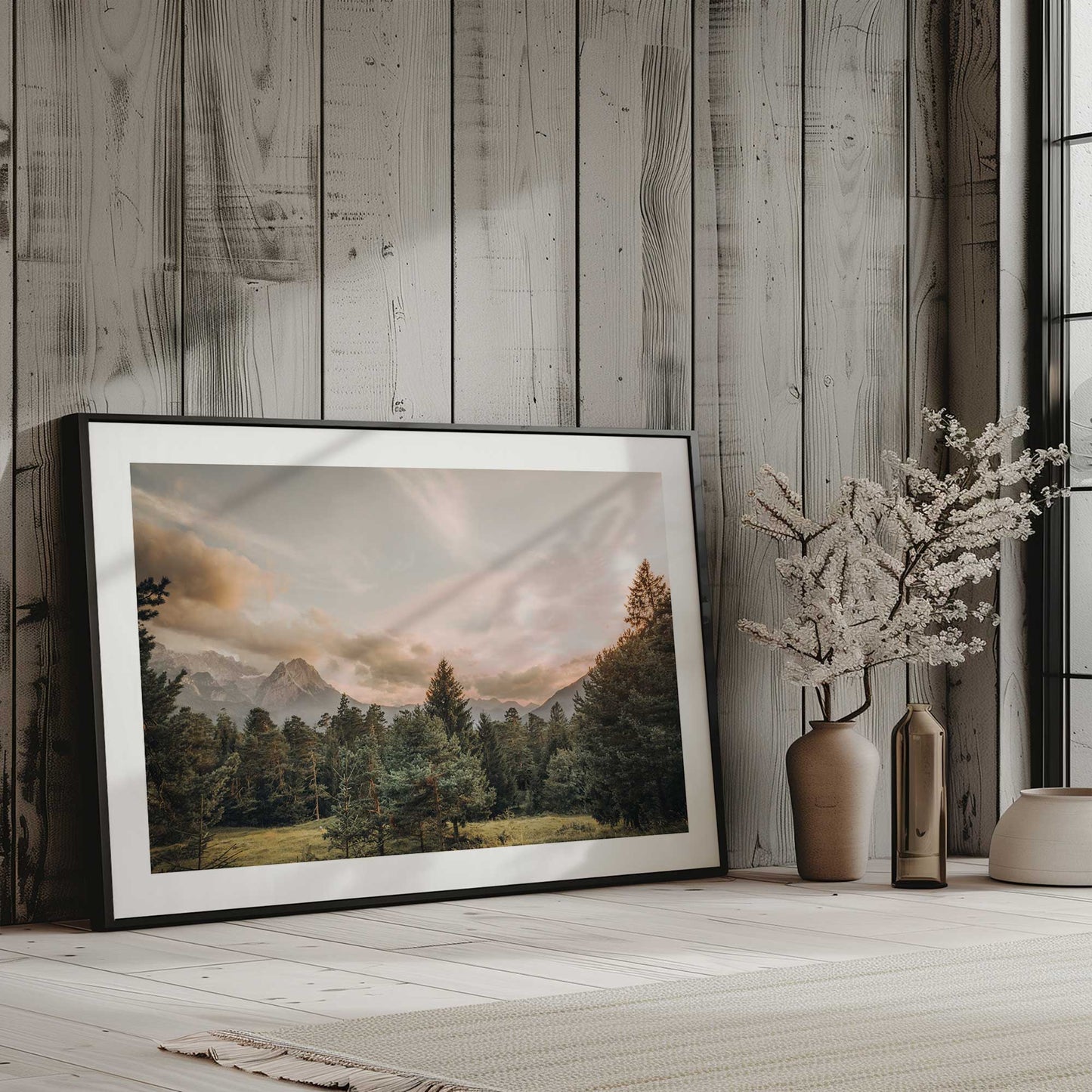 [LIFESTYLE],[SPECIAL],Picture of art in a room