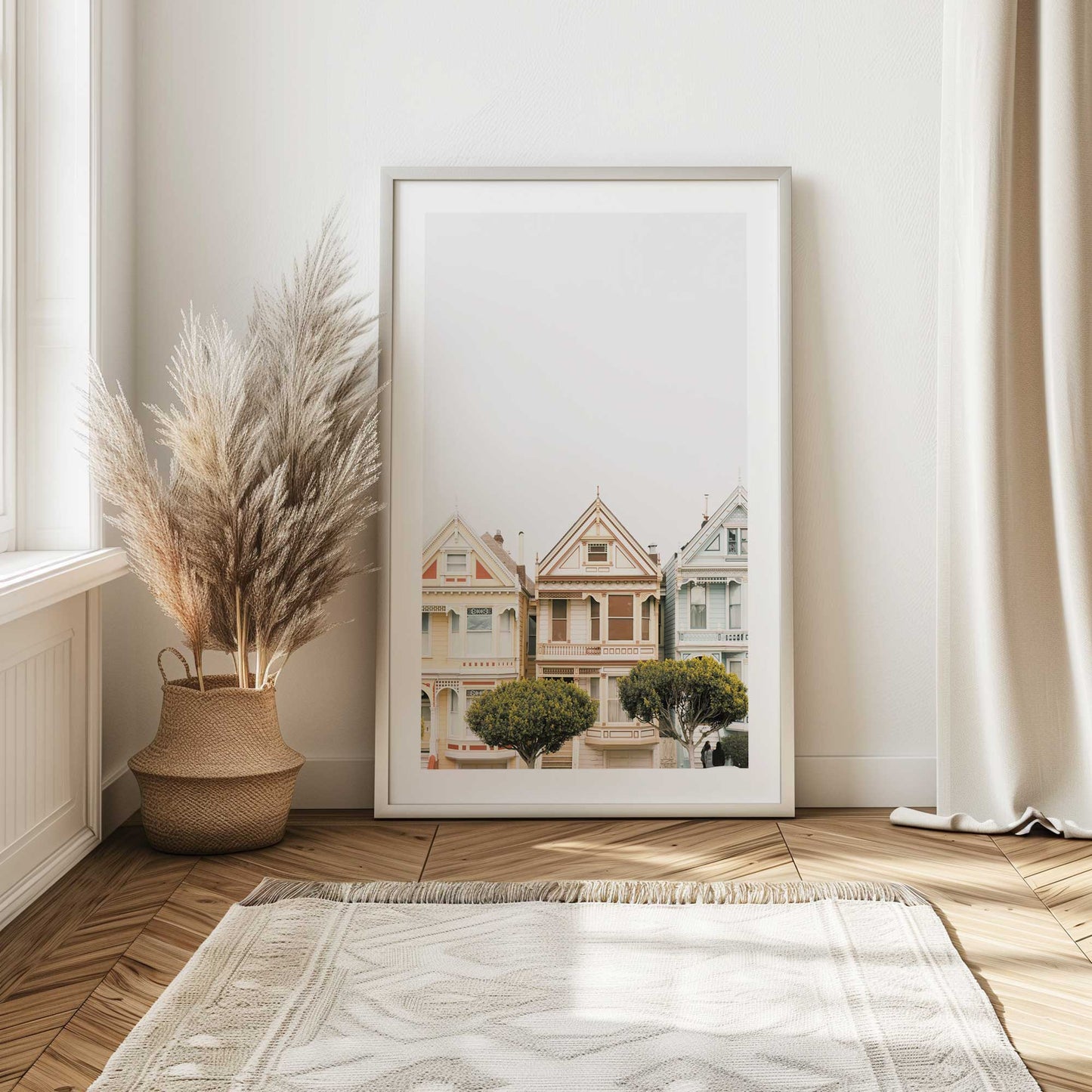 [LIFESTYLE],[SPECIAL],Picture of art in a room