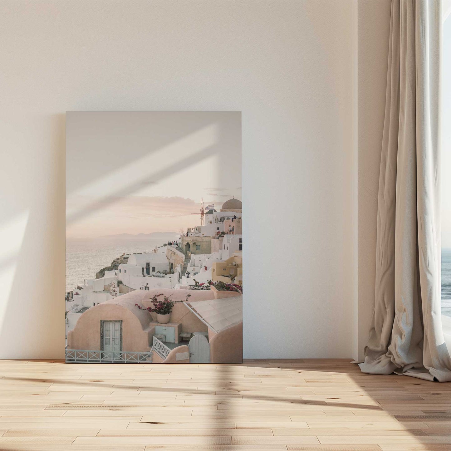 [LIFESTYLE],[SPECIAL],  Picture of art in a room