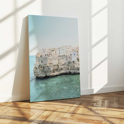 [LIFESTYLE],[SPECIAL],  Picture of art in a room