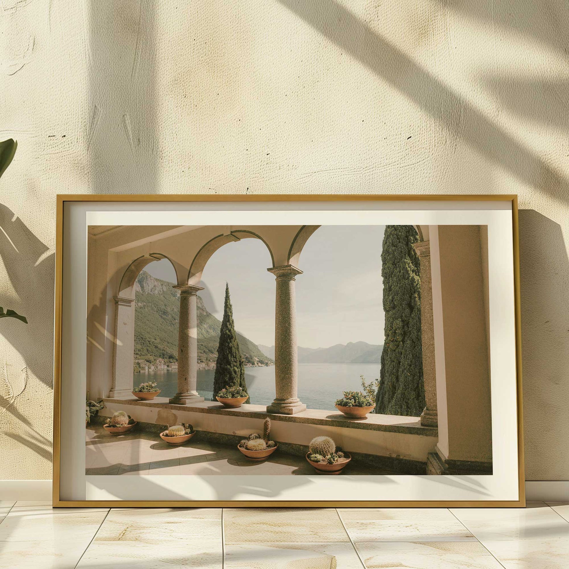 [LIFESTYLE],[SPECIAL],Picture of art in a room