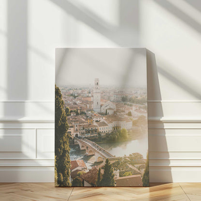 [LIFESTYLE],[SPECIAL],  Picture of art in a room