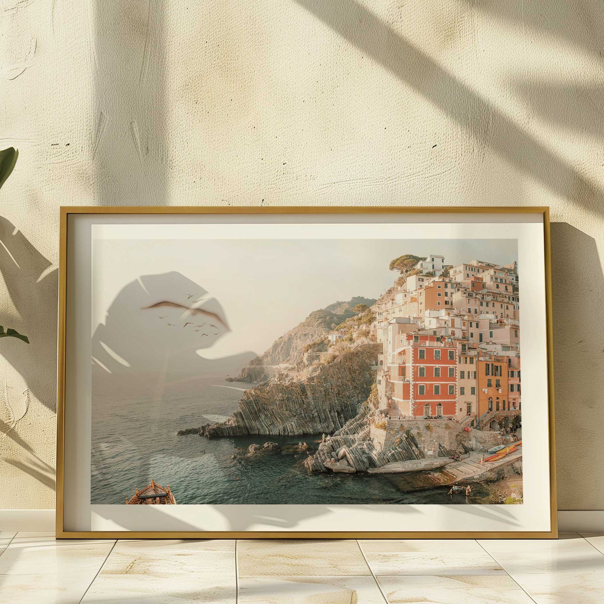 [LIFESTYLE],[SPECIAL],Picture of art in a room