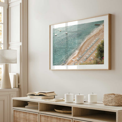 [LIFESTYLE],[SPECIAL],Picture of art in a room