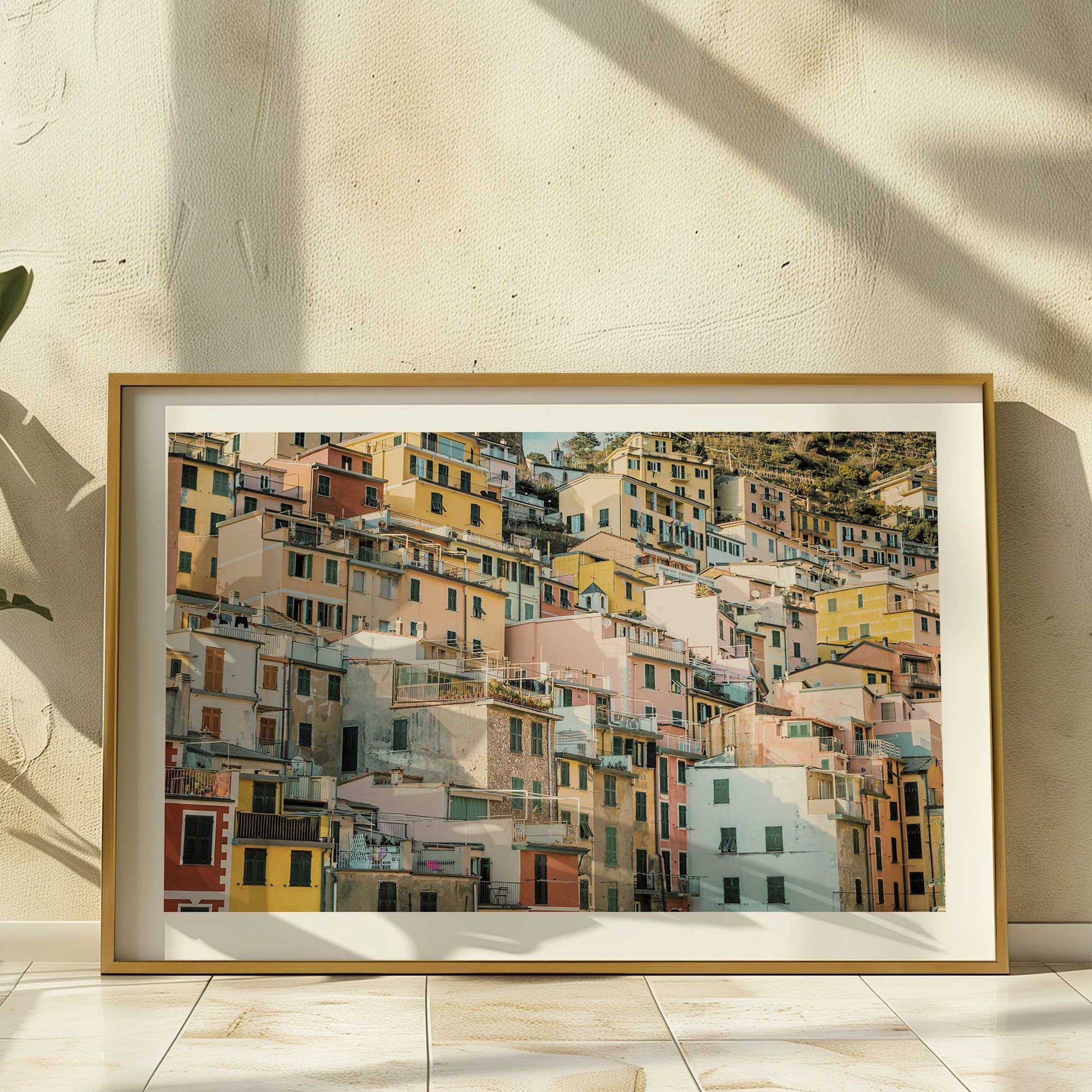 [LIFESTYLE],[SPECIAL],Picture of art in a room