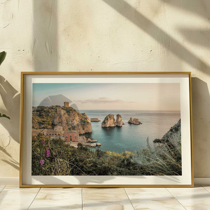 [LIFESTYLE],[SPECIAL],Picture of art in a room