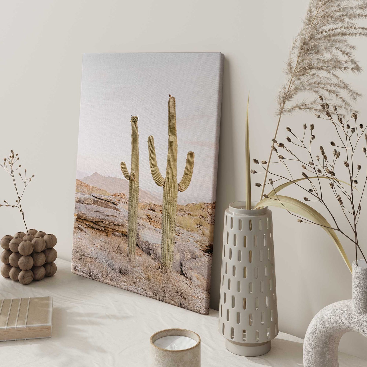 [LIFESTYLE],[SPECIAL],  Picture of art in a room