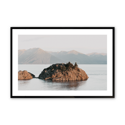 [Color:Satin Black],Front image of the art